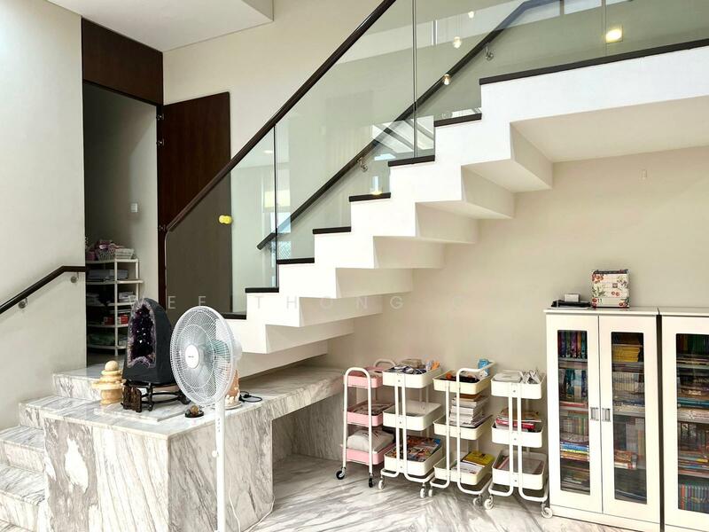 ⭐⭐️⭐️LANDED7772@2.5 Sty Nicely Renovated Semi-Detached With Pool Near Park (D28) 6rm, Yio Chu Kang, 6 Bedrooms, 5,600 sqft, Semi-Detached House For Sale, by WeeThong Chai, 25404568 - PropertyGuru.com.sg