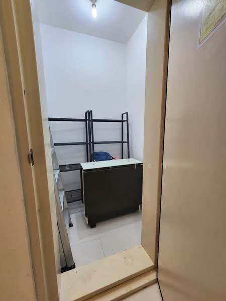 1 Bedroom + Study Whole Unit For Rent! Minutes Walk To Aljunied & Mountbatten MRT Stations!, , 2 Bedrooms, 538 sqft, Apartment For Rent, by Lenny Tan, 25404784 - PropertyGuru.com.sg