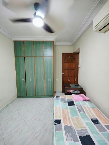 Bedroom 2 (Common) Has single bed with mattress. Aircon. Ceiling Fan with lights.