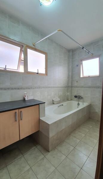 For Rent - Huge Mst Rm@ Telok Blangah/Harbour front MRT