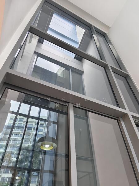 Penthouse, Condo Undervalue Fire Sales Property Below Value, 5 Bedrooms, 2,217 sqft, Town House For Sale, by Daniel Kam 甘囯財, 25405008 - PropertyGuru.com.sg