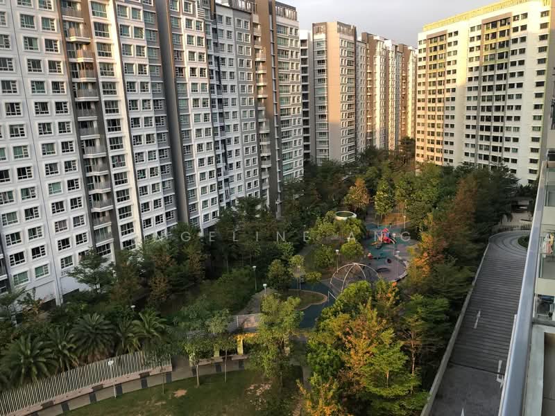 A Treasure Trove, 72 Punggol Walk, 3 Bedrooms, 1,044 sqft, Condominium For Rent, by Angeline Ang, 25405146 - PropertyGuru.com.sg