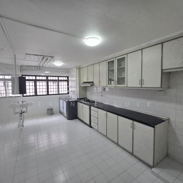 478 Jurong West Street 41, 478 Jurong West Street 41, 3 Bedrooms, 980 sqft, HDB Flat For Rent, by Terence Kuek, 25405220 - PropertyGuru.com.sg