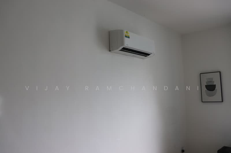 Spring Grove, 53 Grange Road, 2 Bedrooms, 1,012 sqft, Condominium For Rent, by Vijay Ramchandani, 25405488 - PropertyGuru.com.sg