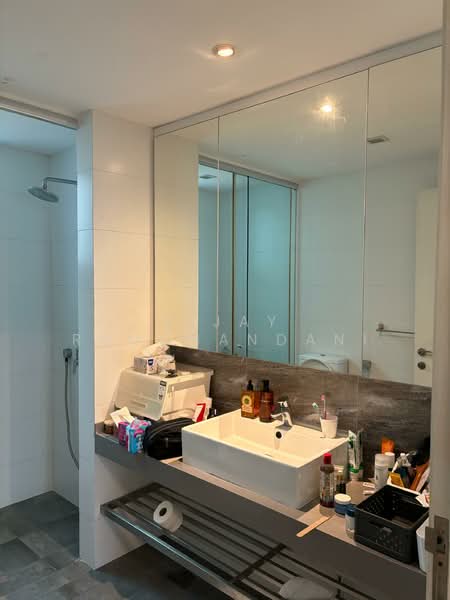Spring Grove, 53 Grange Road, 2 Bedrooms, 1,012 sqft, Condominium For Rent, by Vijay Ramchandani, 25405488 - PropertyGuru.com.sg