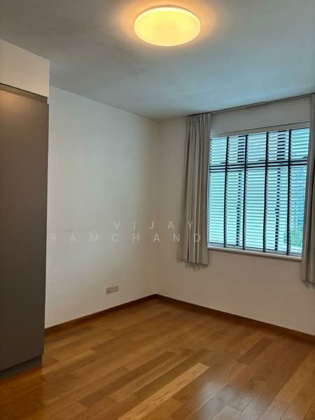 Spring Grove, 53 Grange Road, 2 Bedrooms, 1,012 sqft, Condominium For Rent, by Vijay Ramchandani, 25405488 - PropertyGuru.com.sg