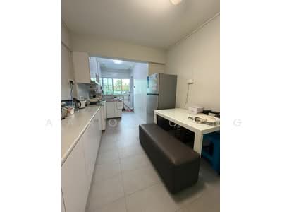 For Rent - 101 Tampines Street 11