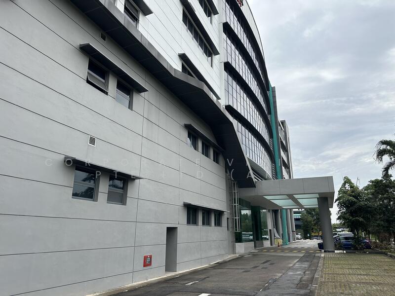 ENTIRE FLOOR: SUITS ALL OPERATION, 9 mins walk MRT. Production, Storage Cleanroom Lab. Assembly MRO, 20,000~40,000 sf CONTACT: 65-96881177, Admiralty / Woodlands, 40,000 sqft, Factory / Workshop (B2) For Rent, by ADRIAN, 25406334 - CommercialGuru.com.sg