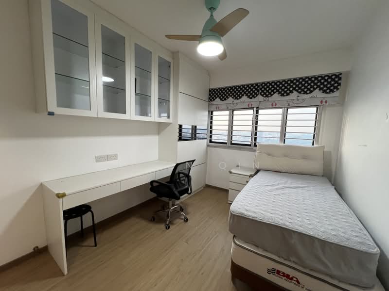 208B Clementi Avenue 6, 208B Clementi Avenue 6, Room Rental, 150 sqft, HDB Flat For Rent, by Helen Qin, 25406443 - PropertyGuru.com.sg