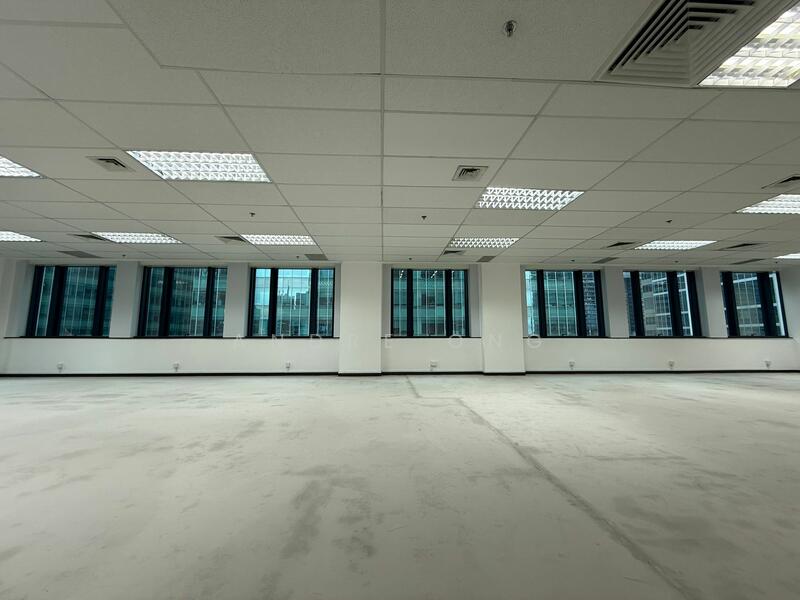 Hong Leong Building, 16 Raffles Quay, 900 sqft, Office For Rent, by Andre Ong, 25406640 - CommercialGuru.com.sg