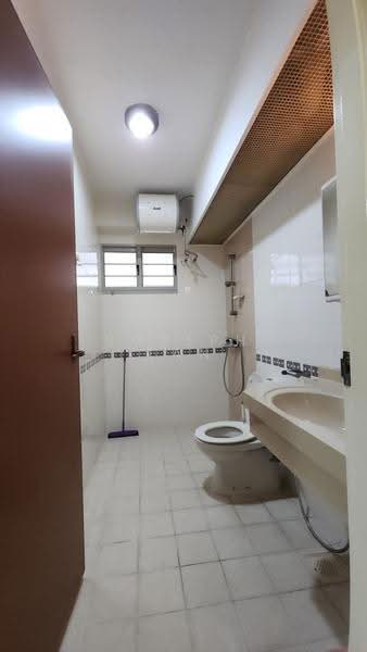 273D Compassvale Link, 273D Compassvale Link, Hougang / Punggol / Sengkang, 3 Bedrooms, 1,076 sqft, HDB Flat For Rent, by Joseph Tan, 25406647 - PropertyGuru.com.sg