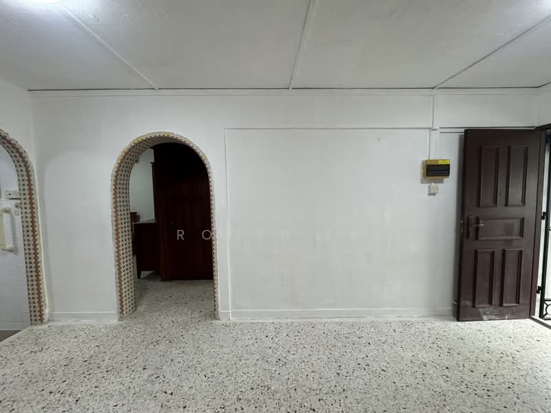 138 Bedok North Street 2, 138 Bedok North Street 2, 2 Bedrooms, 700 sqft, HDB Flat For Rent, by Roger Er, 25406850 - PropertyGuru.com.sg