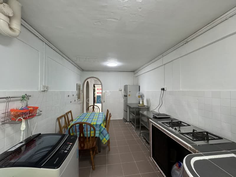 138 Bedok North Street 2, 138 Bedok North Street 2, 2 Bedrooms, 700 sqft, HDB Flat For Rent, by Roger Er, 25406850 - PropertyGuru.com.sg