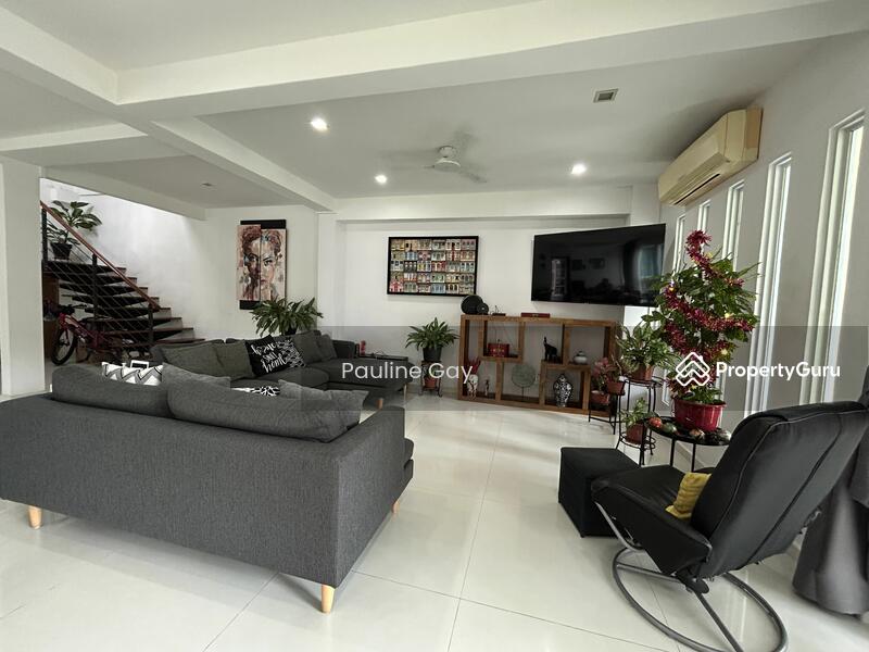 For Sale - Resort like well maintained corner terrace for sale