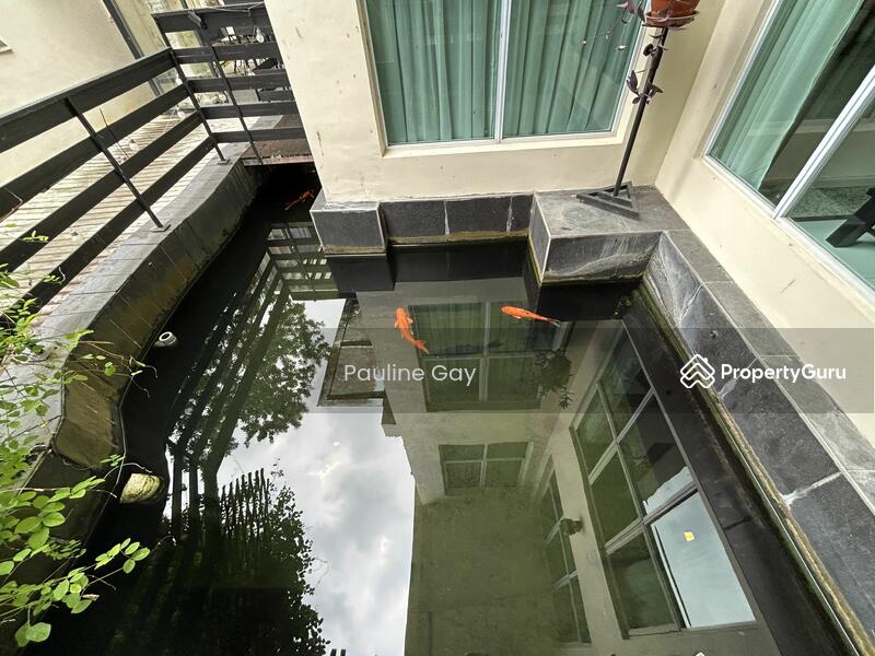 For Sale - Resort like well maintained corner terrace for sale