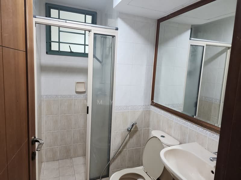 Palm Gardens, 3 Hong San Walk, 3 Bedrooms, 1,216 sqft, Condominium For Rent, by Jimmy Teow, 25407031 - PropertyGuru.com.sg