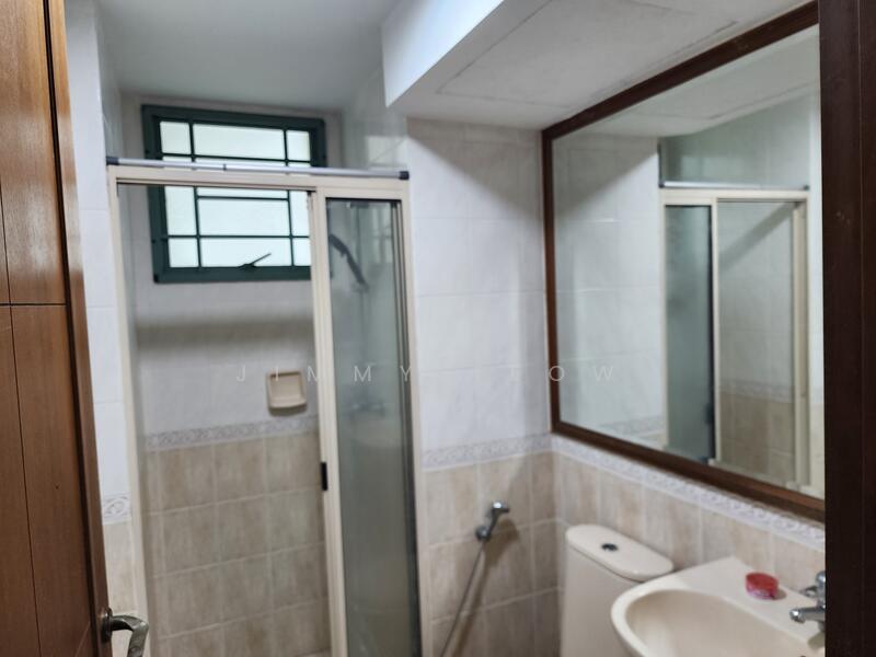 Palm Gardens, 3 Hong San Walk, 3 Bedrooms, 1,216 sqft, Condominium For Rent, by Jimmy Teow, 25407031 - PropertyGuru.com.sg