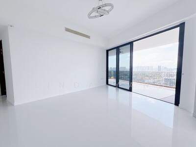 For Sale - d'Leedon (Former Farrer Court)