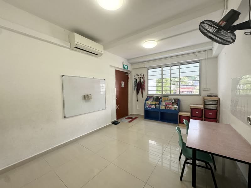 261 Yishun Street 22, 261 Yishun Street 22, Sembawang / Yishun, 828 sqft, Shop / Shophouse For Rent, by Nick Loi, 25407424 - CommercialGuru.com.sg