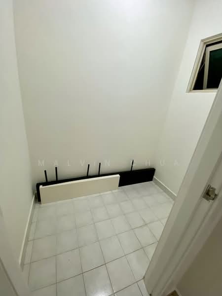 The Gardens at Bishan, 3 Sin Min Walk, 3 Bedrooms, 1,206 sqft, Condominium For Rent, by Malvin Chua, 25407728 - Storeroom in the yard - PropertyGuru.com.sg