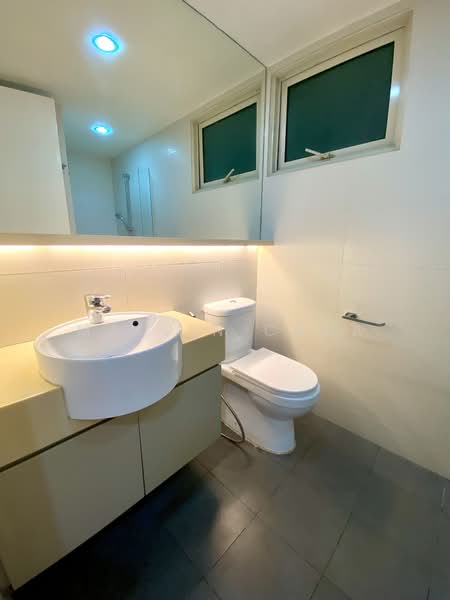The Gardens at Bishan, 3 Sin Min Walk, 3 Bedrooms, 1,206 sqft, Condominium For Rent, by Malvin Chua, 25407728 - Common Bathroom - PropertyGuru.com.sg