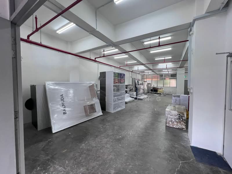 8 Lorong bakar Batu, , 2,122 sqft, Factory / Workshop (B2) For Rent, by Alicia Ong, 25407773 - CommercialGuru.com.sg