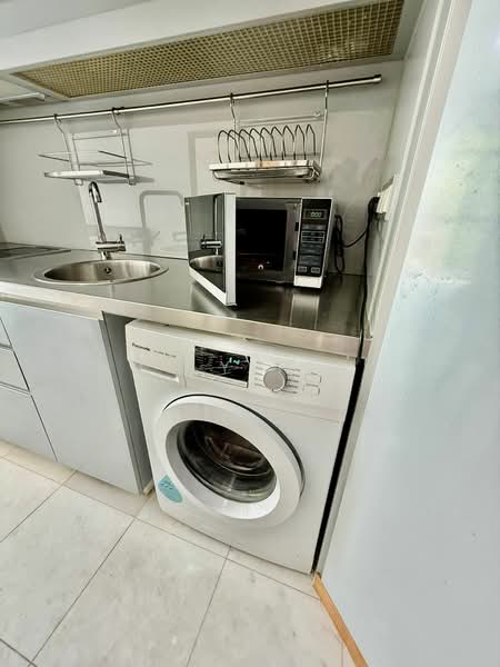 Icon, 10 Gopeng Street, 1 Bedroom, 560 sqft, Apartment For Rent, by Lily Tan, 25407968 - PropertyGuru.com.sg