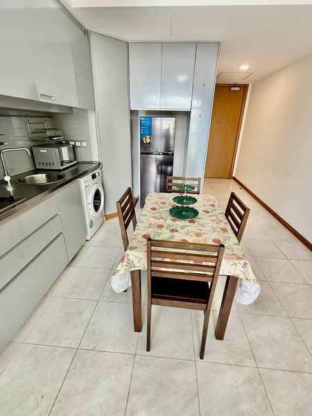 Icon, 10 Gopeng Street, 1 Bedroom, 560 sqft, Apartment For Rent, by Lily Tan, 25407968 - PropertyGuru.com.sg