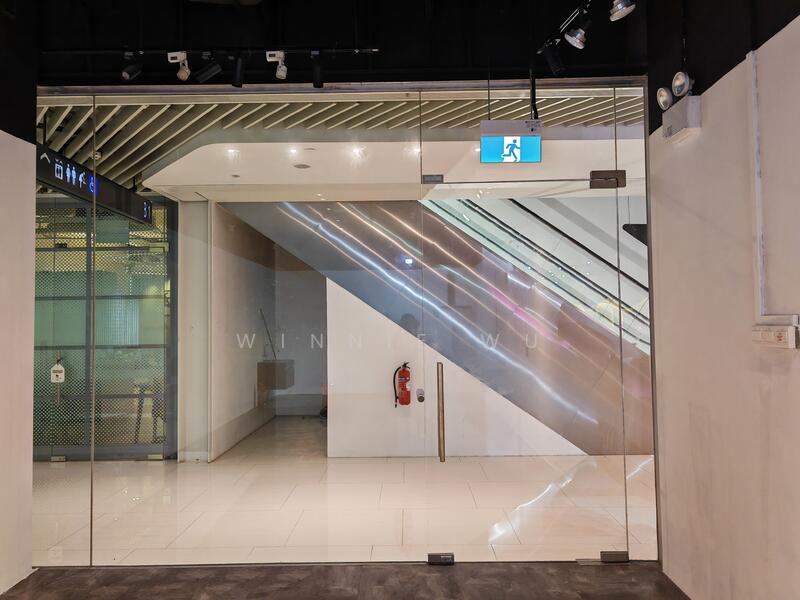 City Gate, 371 Beach Road, 484 sqft, Mall Shop For Sale, by Winnie Wu, 25408536 - CommercialGuru.com.sg