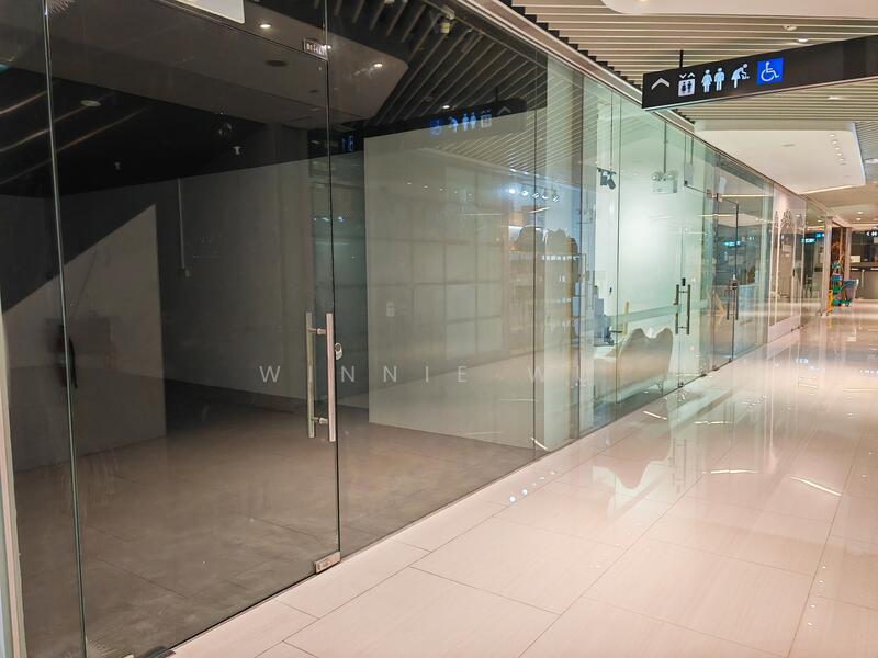 City Gate, 371 Beach Road, 484 sqft, Mall Shop For Sale, by Winnie Wu, 25408536 - CommercialGuru.com.sg