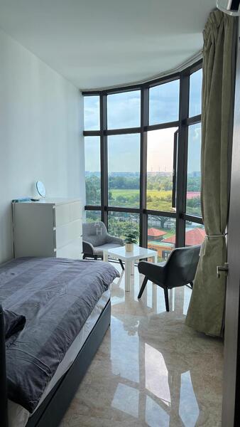 For Rent - Parc Oasis