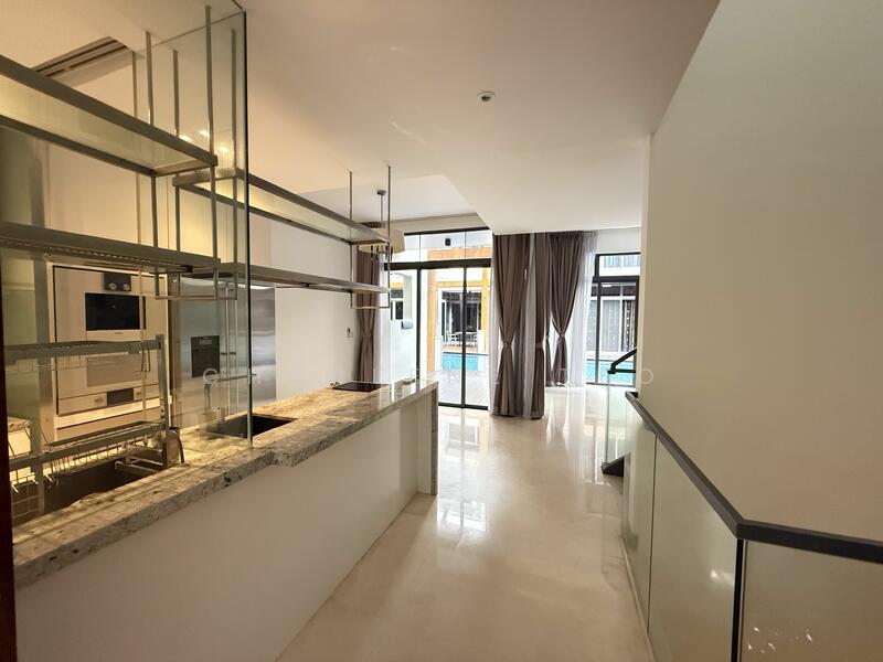 Seahill, West Coast Crescent, 4 Bedrooms, 3,864 sqft, Cluster House For Rent, by Charlene Teo, 25408636 - PropertyGuru.com.sg