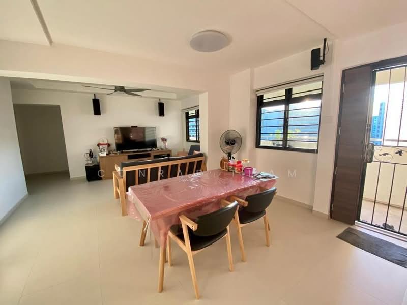 For Sale - 642 Yishun Street 61