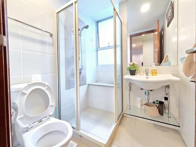 Baywater, 806 Bedok Reservoir Road, Bedok / Upper East Coast, 2 Bedrooms, 1,055 sqft, Condominium For Rent, by Jos Chang 张仪楠, 25409470 - PropertyGuru.com.sg
