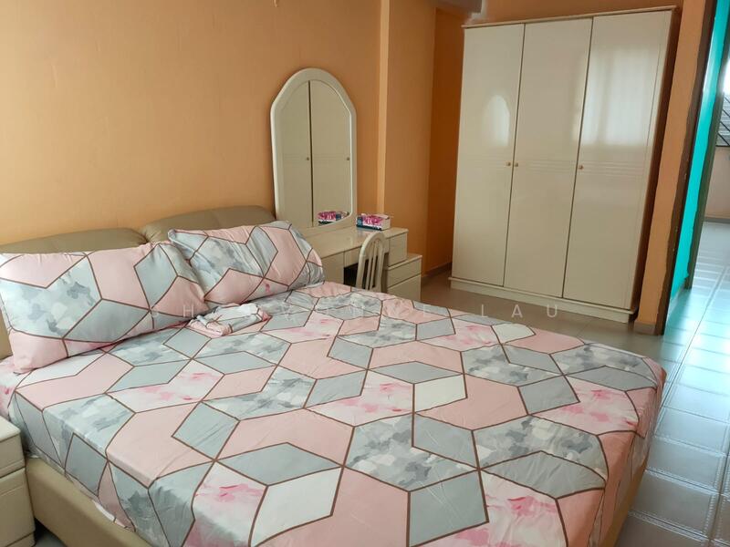 682 Hougang Avenue 4, 682 Hougang Avenue 4, 2 Bedrooms, 688 sqft, HDB Flat For Rent, by Sheevonne Lau, 25409556 - PropertyGuru.com.sg