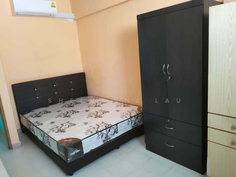 682 Hougang Avenue 4, 682 Hougang Avenue 4, 2 Bedrooms, 688 sqft, HDB Flat For Rent, by Sheevonne Lau, 25409556 - PropertyGuru.com.sg
