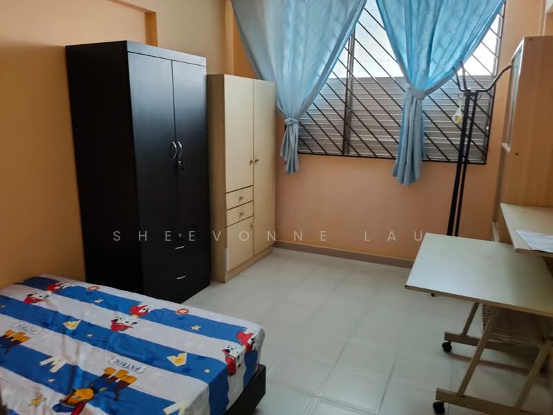 682 Hougang Avenue 4, 682 Hougang Avenue 4, 2 Bedrooms, 688 sqft, HDB Flat For Rent, by Sheevonne Lau, 25409556 - PropertyGuru.com.sg