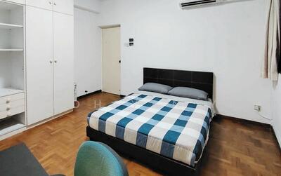 For Rent - Lakepoint Condo