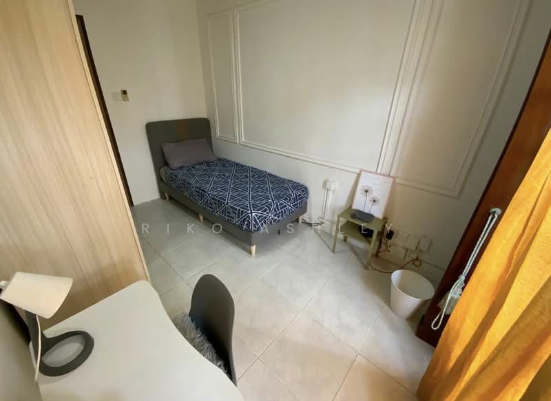 For Rent - Elias Green