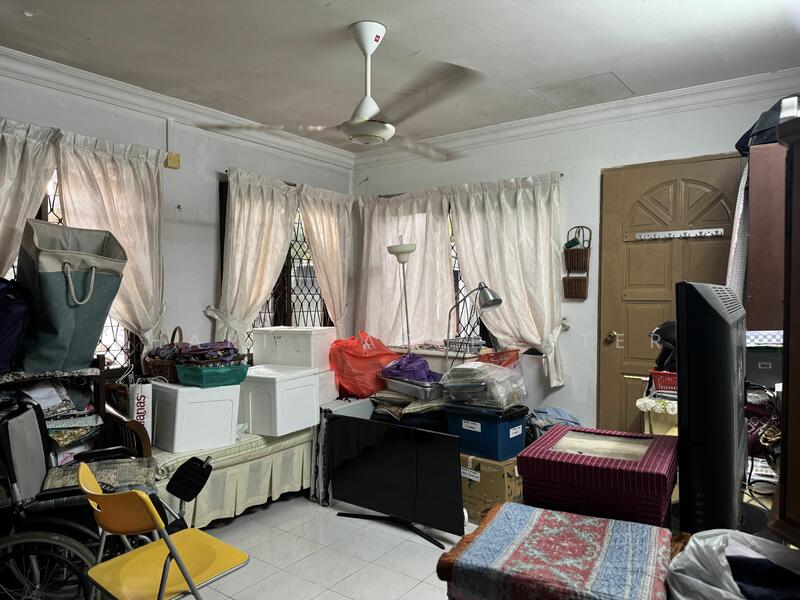 Bedok Road, , 6 Bedrooms, 3,455 sqft, Semi-Detached House For Sale, by Shari Albahar-Carlesater, 25410912 - PropertyGuru.com.sg