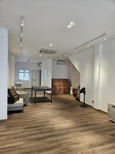 Shophouse /Tiong Bahru / Havelock/ River Valley / Chinatown, Tiong Bahru /Havelock / River Valley / Chinatown, 2,600 sqft, Shop / Shophouse For Sale, by Lloyd Lim, 25411216 - CommercialGuru.com.sg