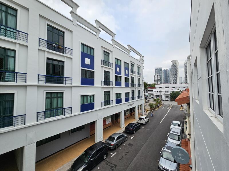 Shophouse /Tiong Bahru / Havelock/ River Valley / Chinatown, Tiong Bahru /Havelock / River Valley / Chinatown, 2,600 sqft, Shop / Shophouse For Sale, by Lloyd Lim, 25411216 - CommercialGuru.com.sg