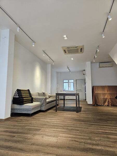 Shophouse /Tiong Bahru / Havelock/ River Valley / Chinatown, Tiong Bahru /Havelock / River Valley / Chinatown, 2,600 sqft, Shop / Shophouse For Sale, by Lloyd Lim, 25411216 - CommercialGuru.com.sg