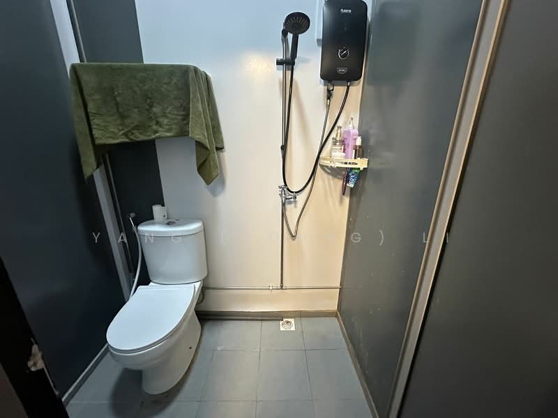 Lian Beng Building, 985 Upper Serangoon Road, Studio, 200 sqft, Apartment For Rent, by Yang (Young) Li, 25411509 - PropertyGuru.com.sg