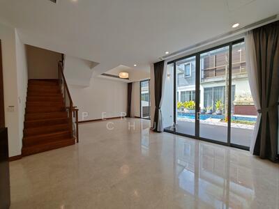 For Rent - Greenwood Mews