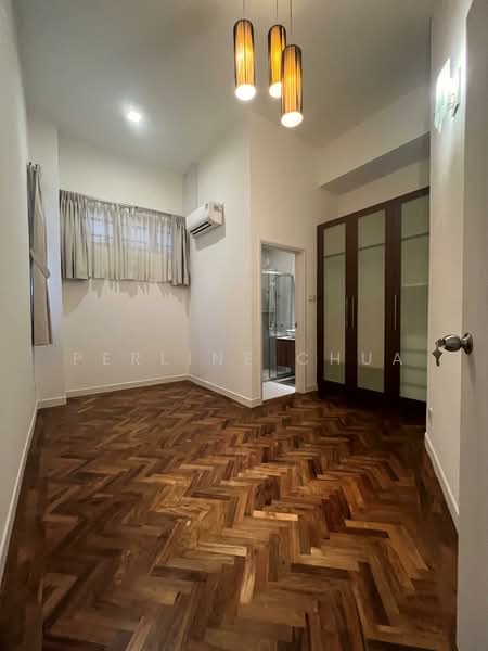 Orange Regency, 101 Fernhill Road, 4 Bedrooms, 1,776 sqft, Apartment For Rent, by Perline Chua, 25412486 - PropertyGuru.com.sg