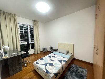 For Rent - The Floravale