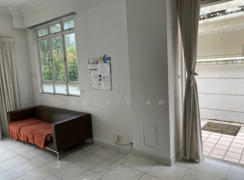 Toh Tuck Terrace/near Beauty World Mrt, , Room Rental, 160 sqft, Terraced House For Rent, by Jackie Aw, 25412988 - PropertyGuru.com.sg