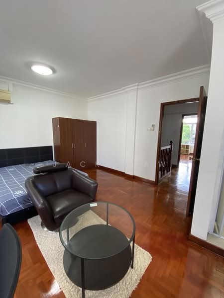 Toh Tuck Terrace/near Beauty World Mrt, , Room Rental, 160 sqft, Terraced House For Rent, by Jackie Aw, 25412988 - PropertyGuru.com.sg