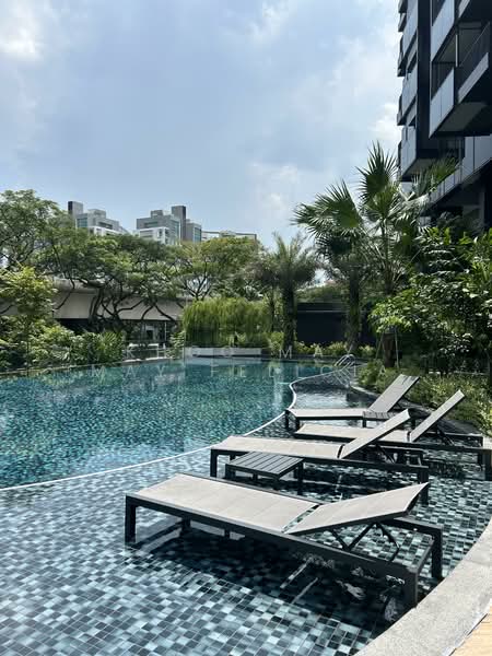 Hyll on Holland, 99 Holland Road, 2 Bedrooms, 700 sqft, Condominium For Rent, by Khoo May May Felicia, 25413092 - PropertyGuru.com.sg